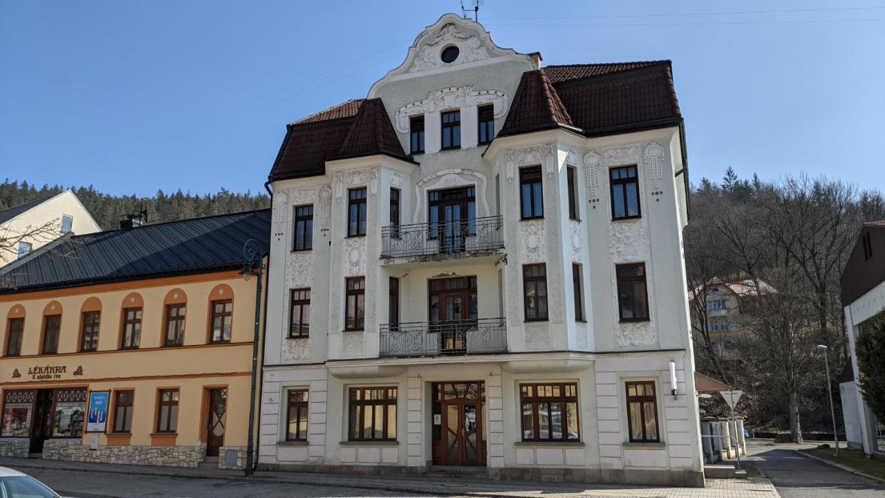 Apartmany Nejdek Bagian luar foto