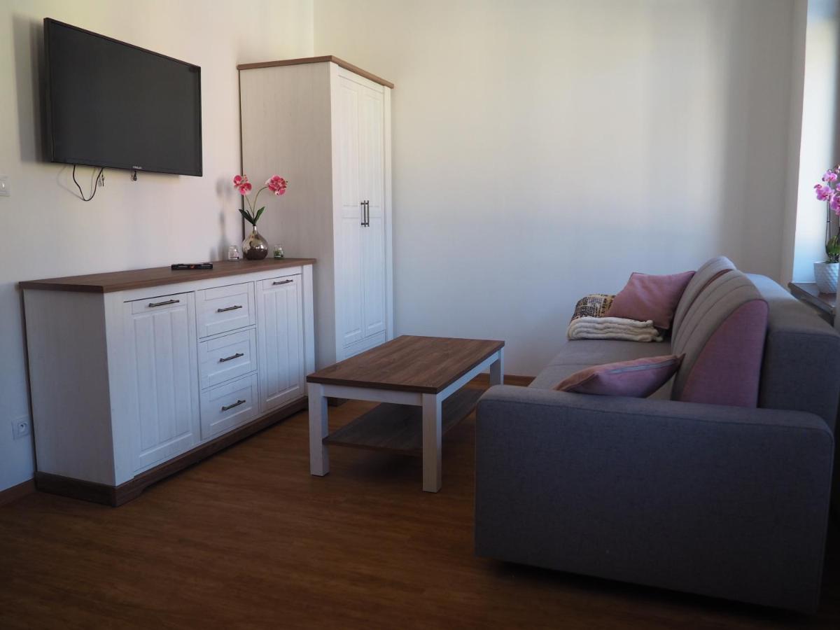 Apartmany Nejdek Bagian luar foto